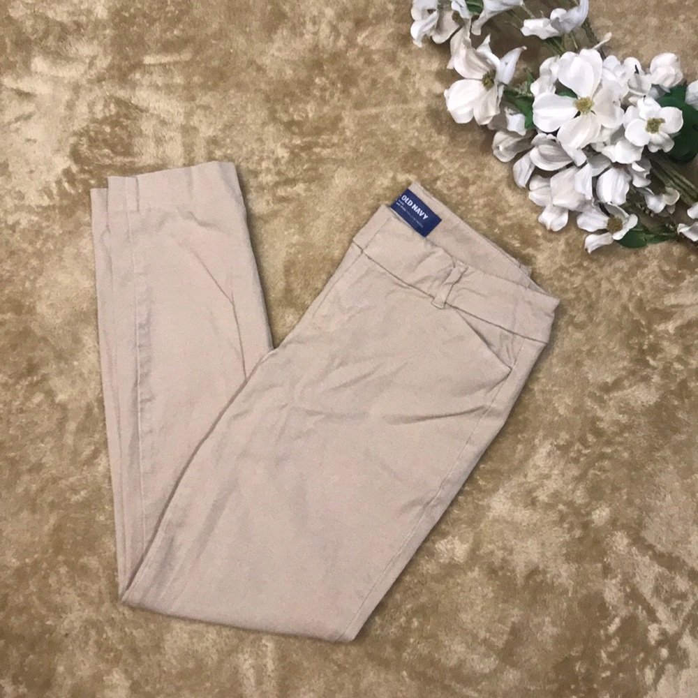 Old Navy Pixie Mid Rise Khaki pants